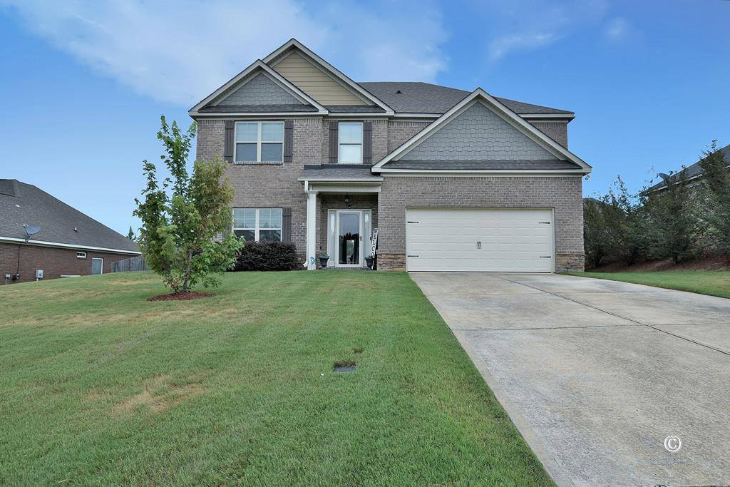 799 Sunwood Drive, Smiths Station, AL 36877