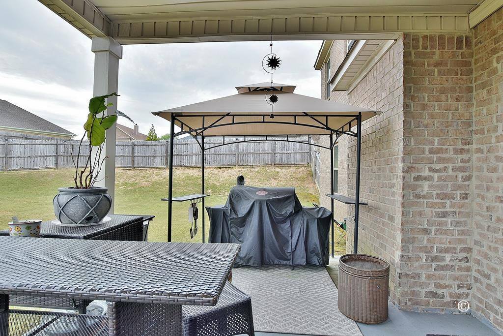 799 Sunwood Drive, Smiths Station, AL 36877