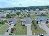 799 Sunwood Drive, Smiths Station, AL 36877