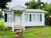 101 Lofton, Opelousas, LA 70570