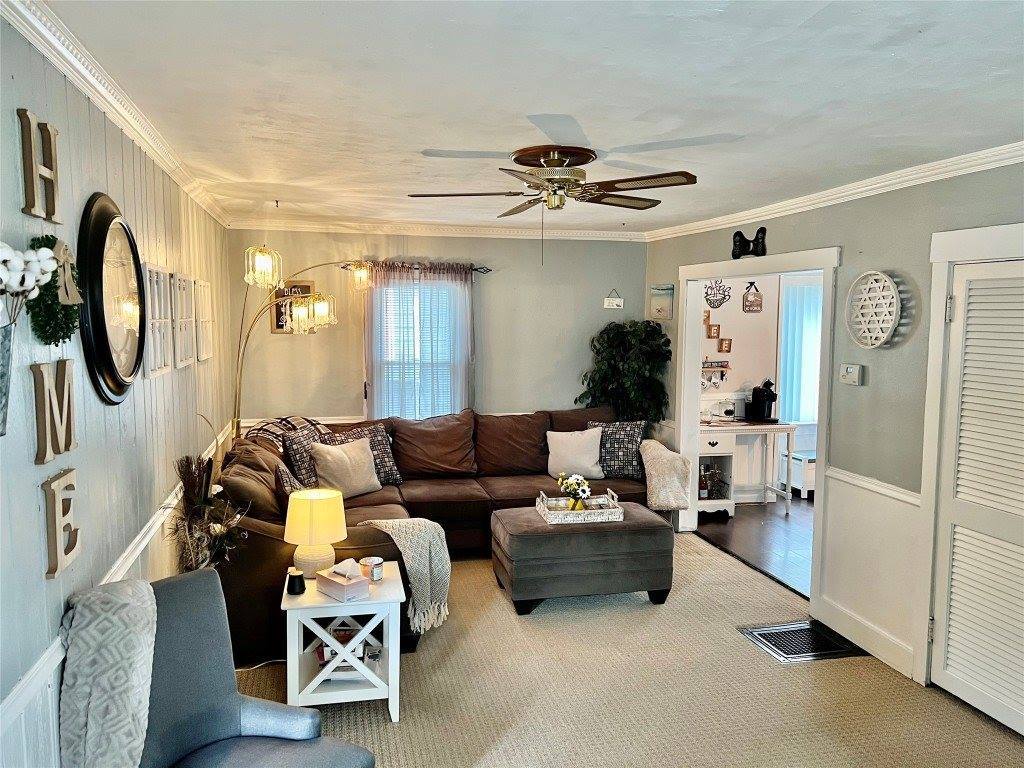 112 North Mckinley Avenue, Endicott, NY 13760