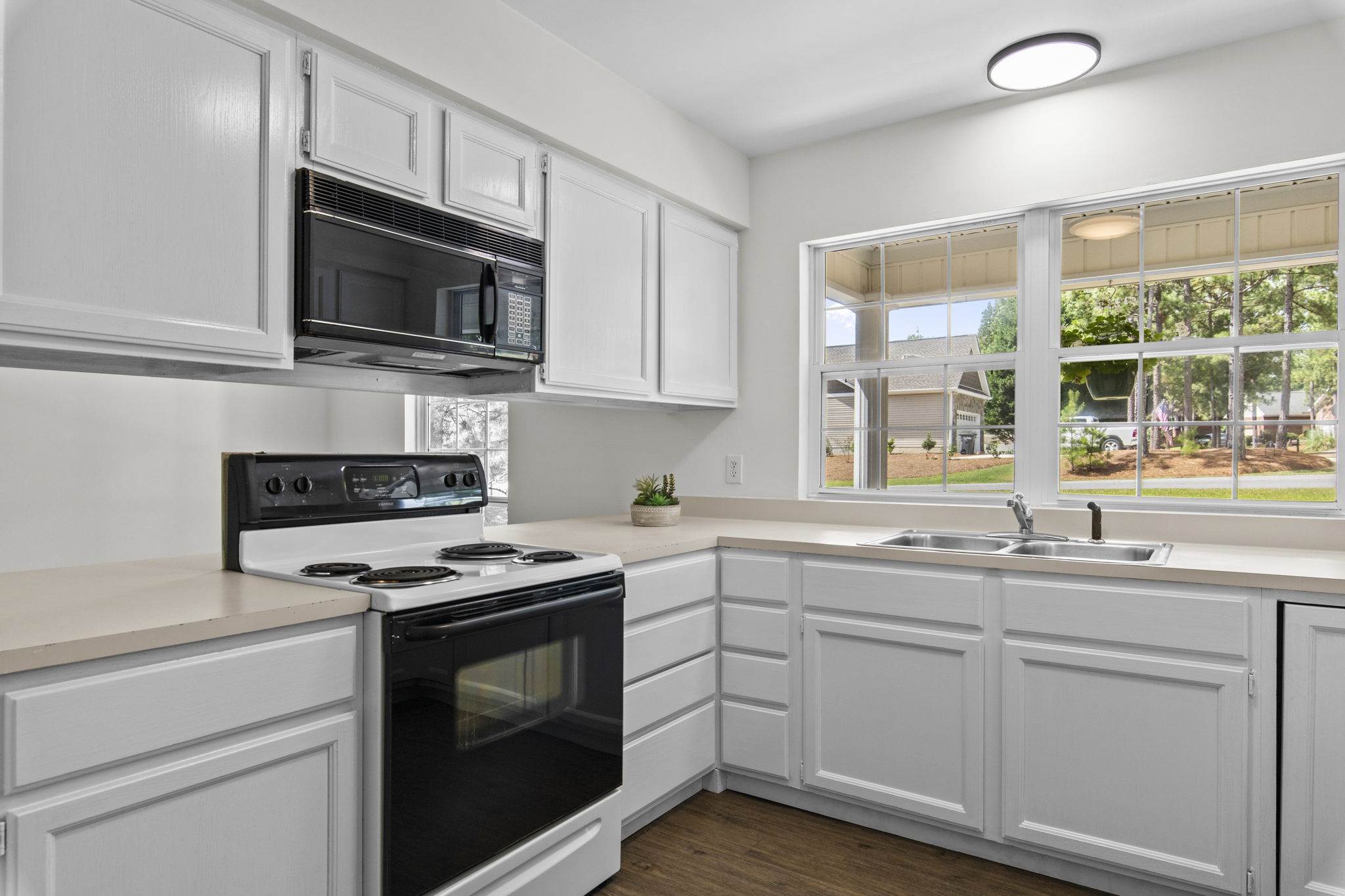 100 Sugar Pine Drive, Pinehurst, NC 28374