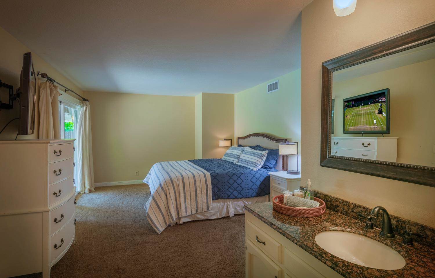 1340 Grand Avenue, Ojai, CA 93023