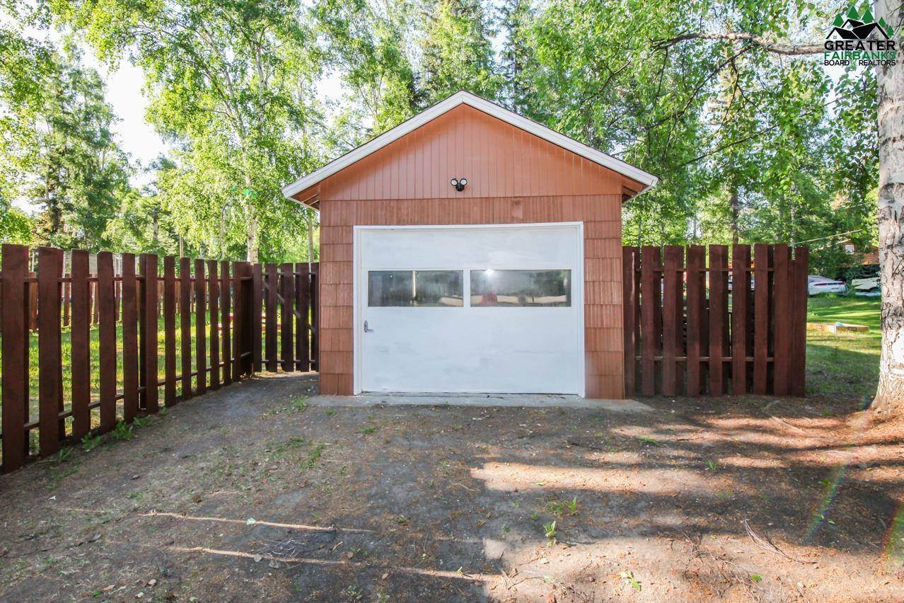 424 Haines Avenue, Fairbanks, AK 99701