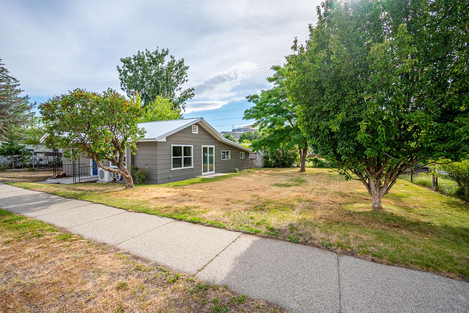 606 Spruce Street, Coulee Dam, WA 99116