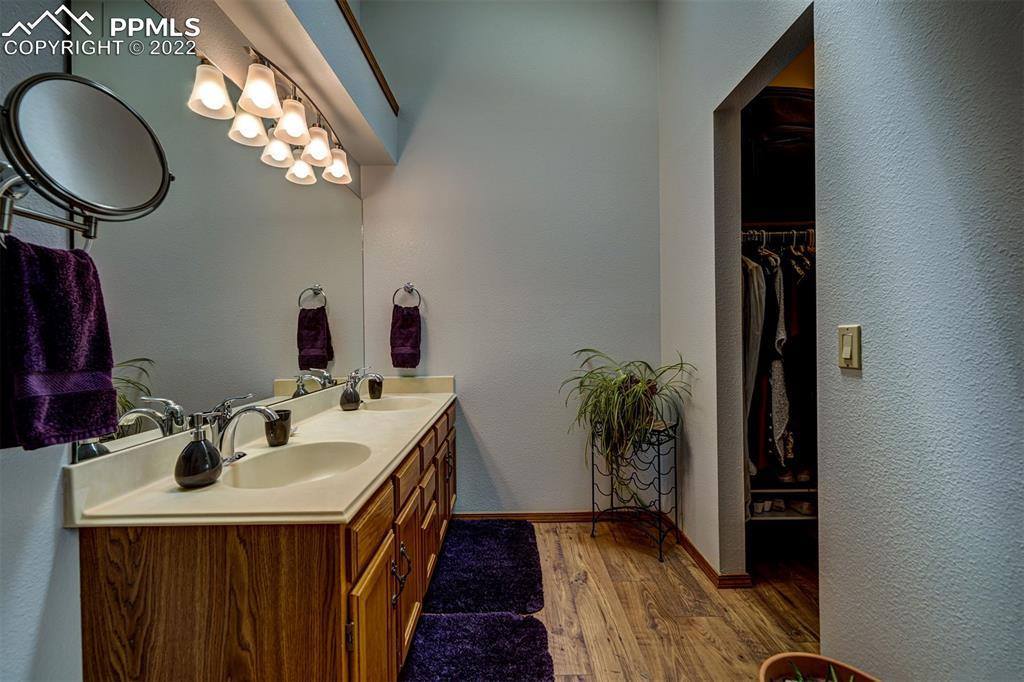 8735 Hillsport Way, Colorado Springs, CO 80920