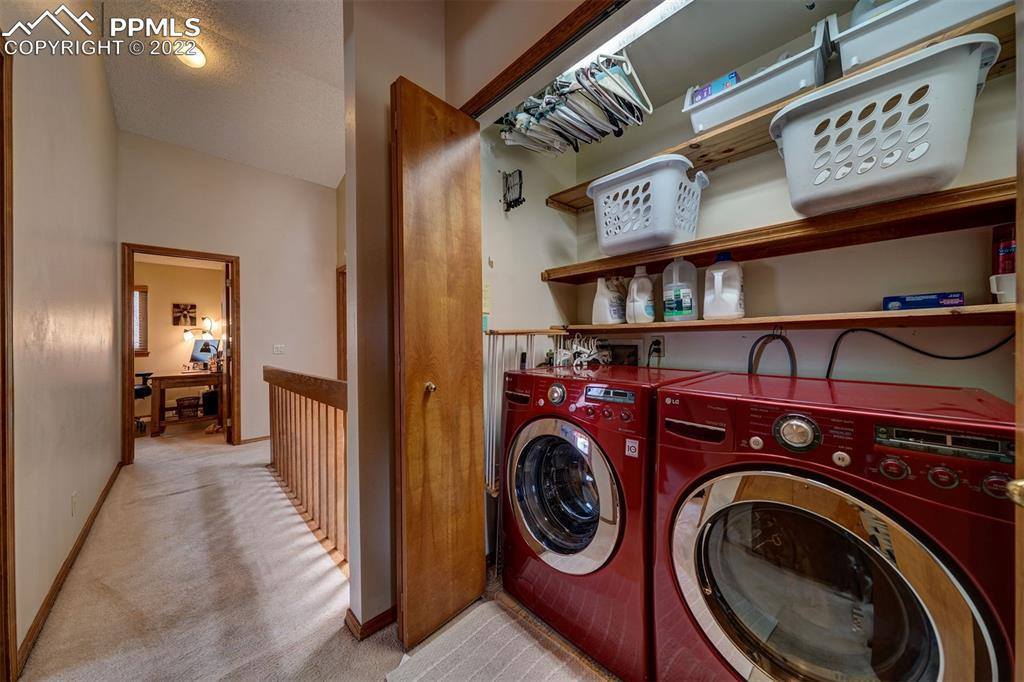 8735 Hillsport Way, Colorado Springs, CO 80920