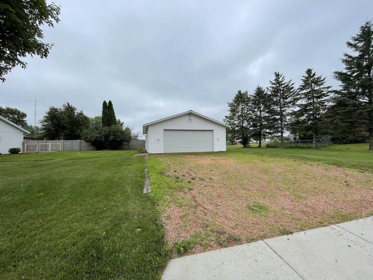 719 E Hickory Street, Spencer, WI 54479