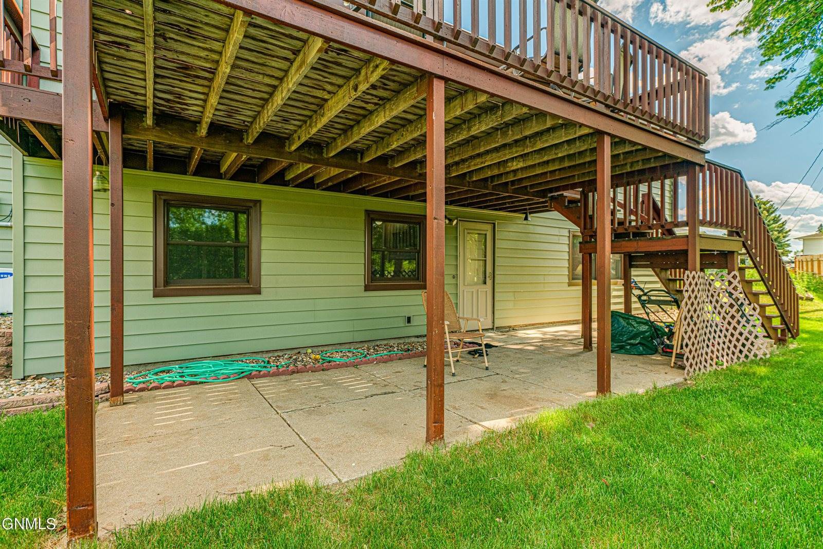 738 Custer Drive, Mandan, ND 58554