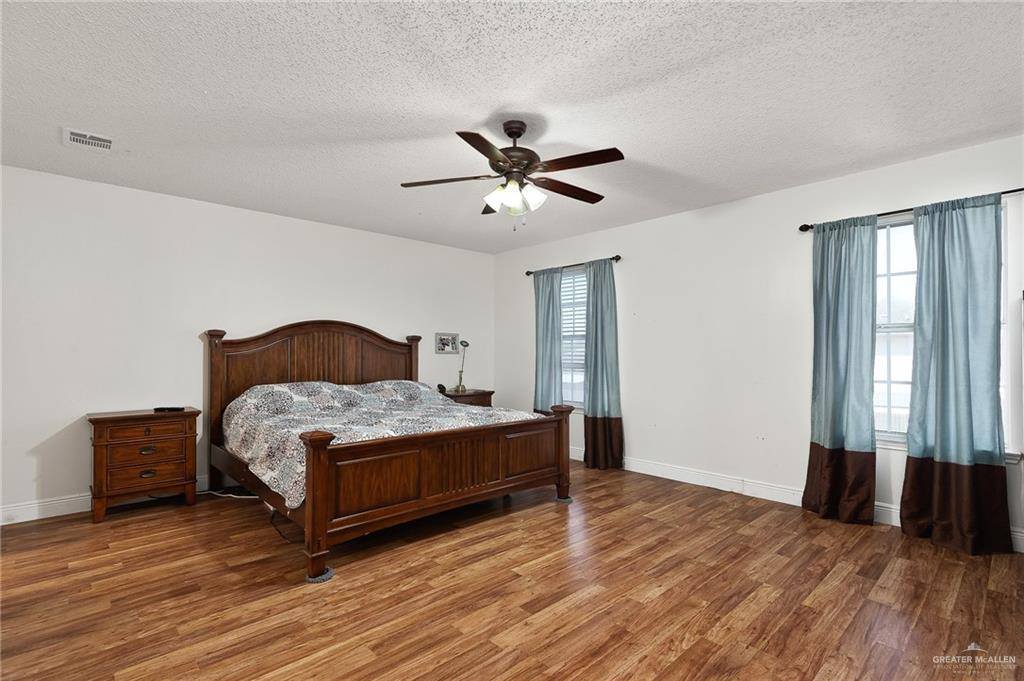 9414 North 29th Lane, McAllen, TX 78504