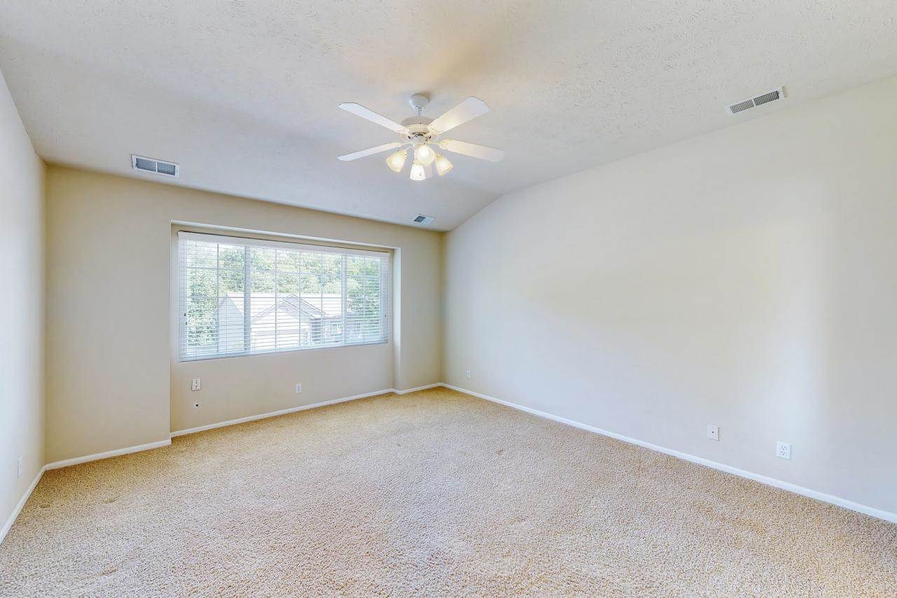 15325 Fowler Avenue, Omaha, NE 68116