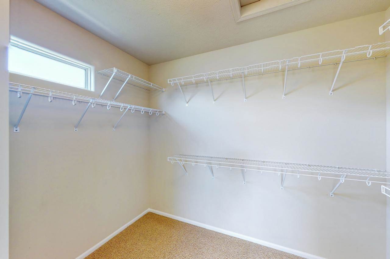 15325 Fowler Avenue, Omaha, NE 68116