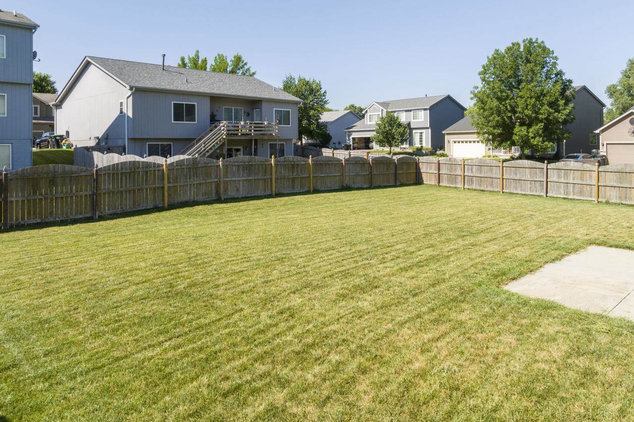 15325 Fowler Avenue, Omaha, NE 68116