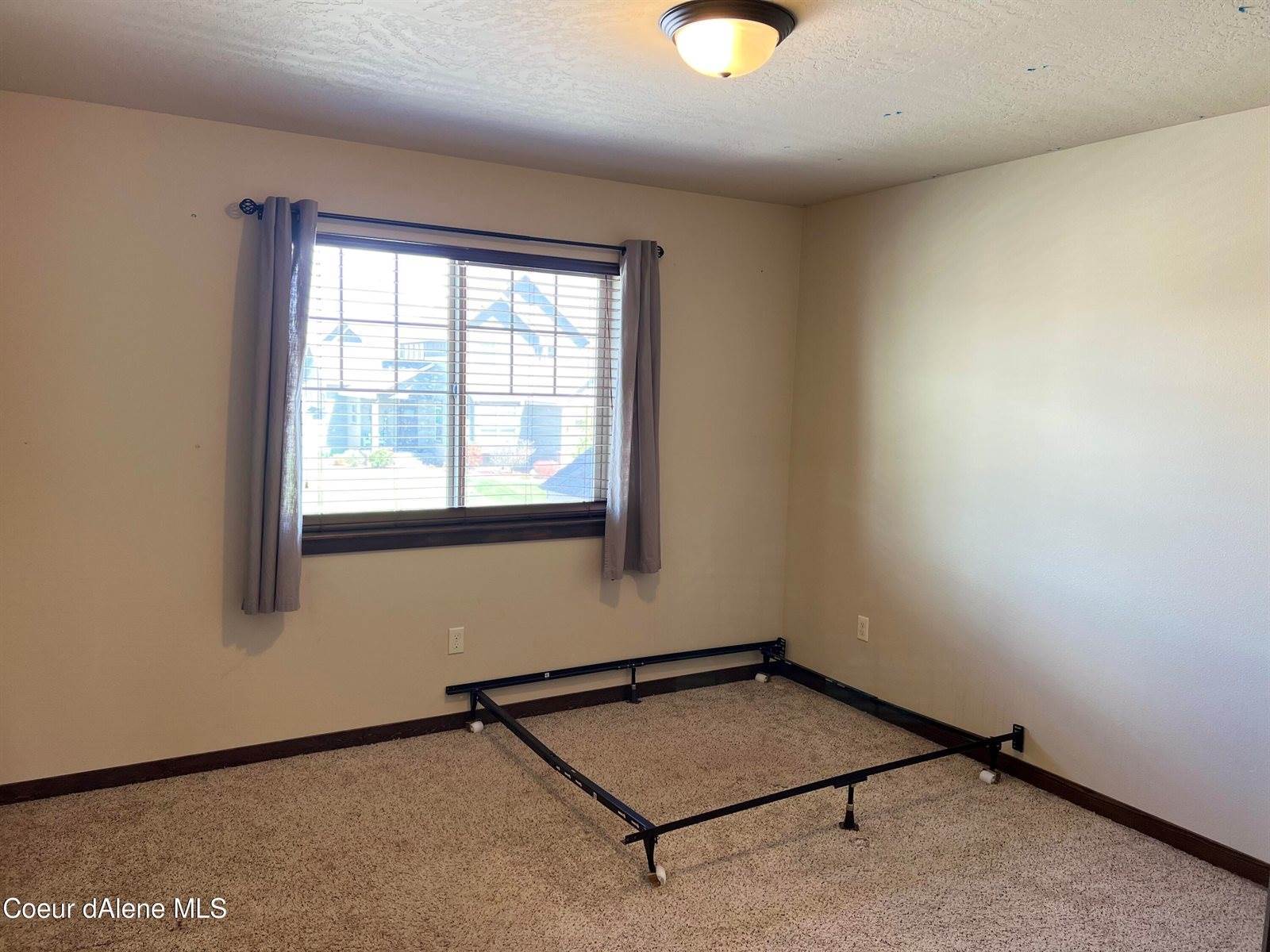 4522 East Fennec Fox Lane, Post Falls, ID 83854