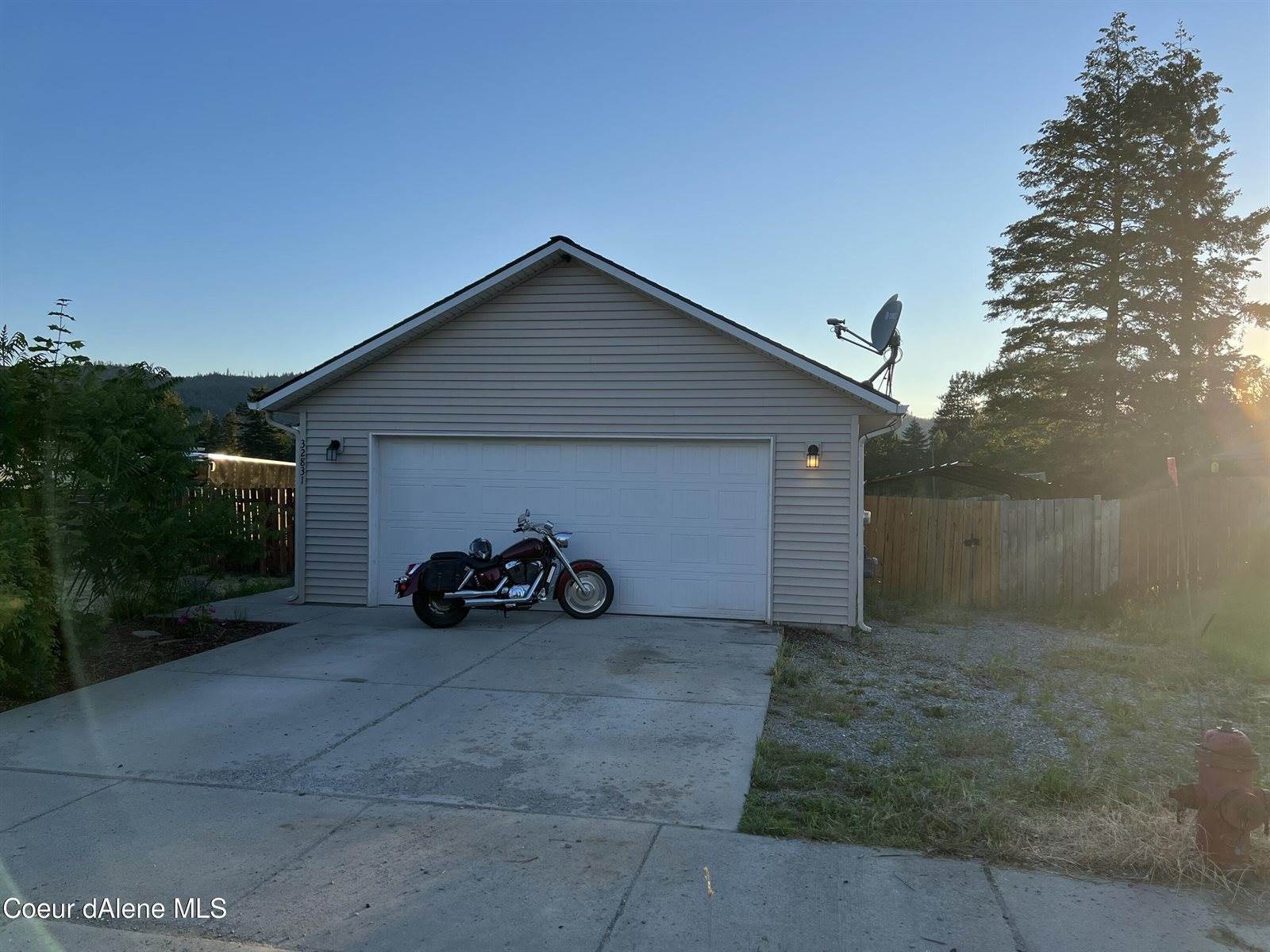 32831 North 3rd Ave, Spirit Lake, ID 83869
