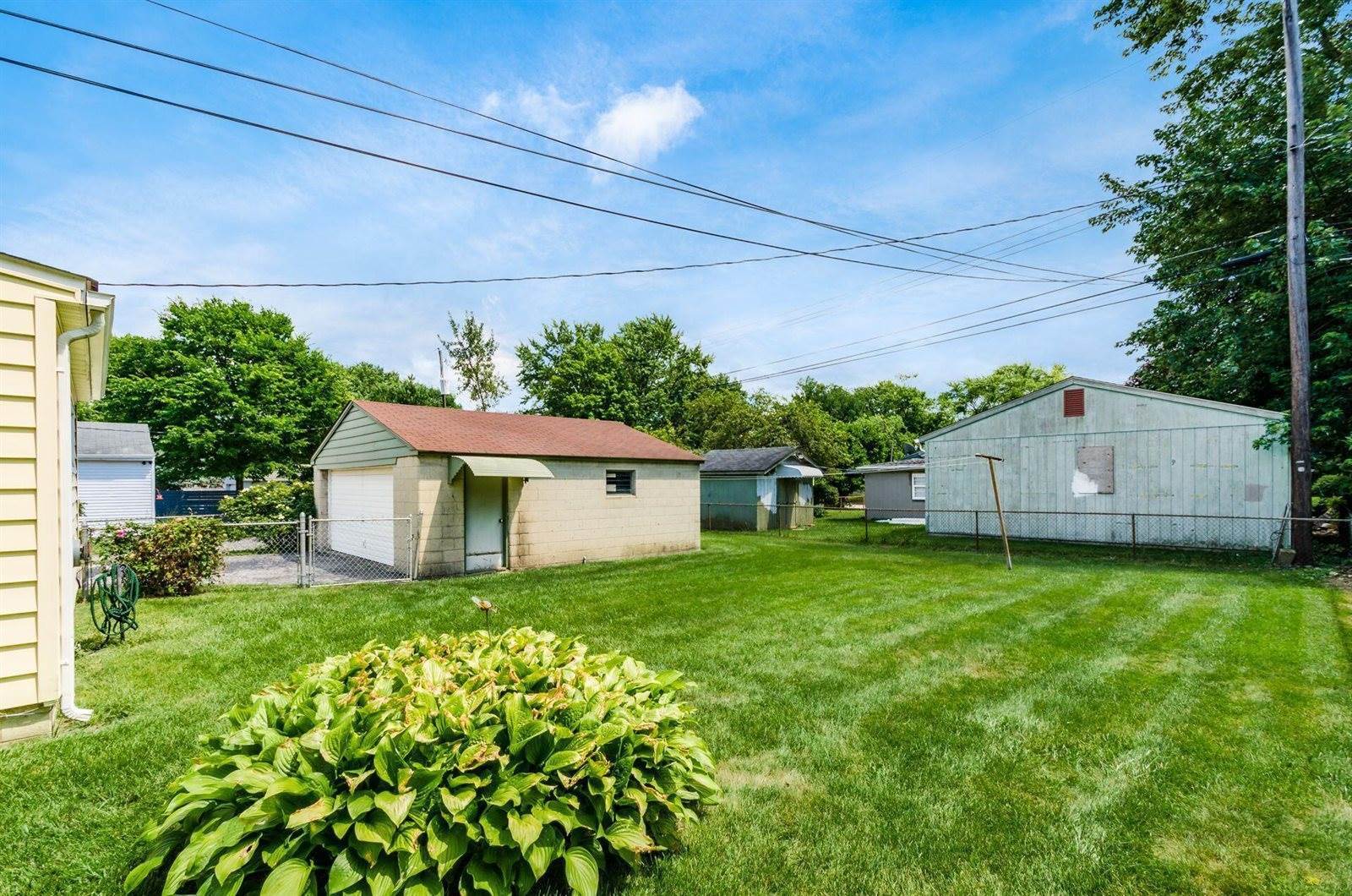 4523 Edgewyn Avenue, Hilliard, OH 43026