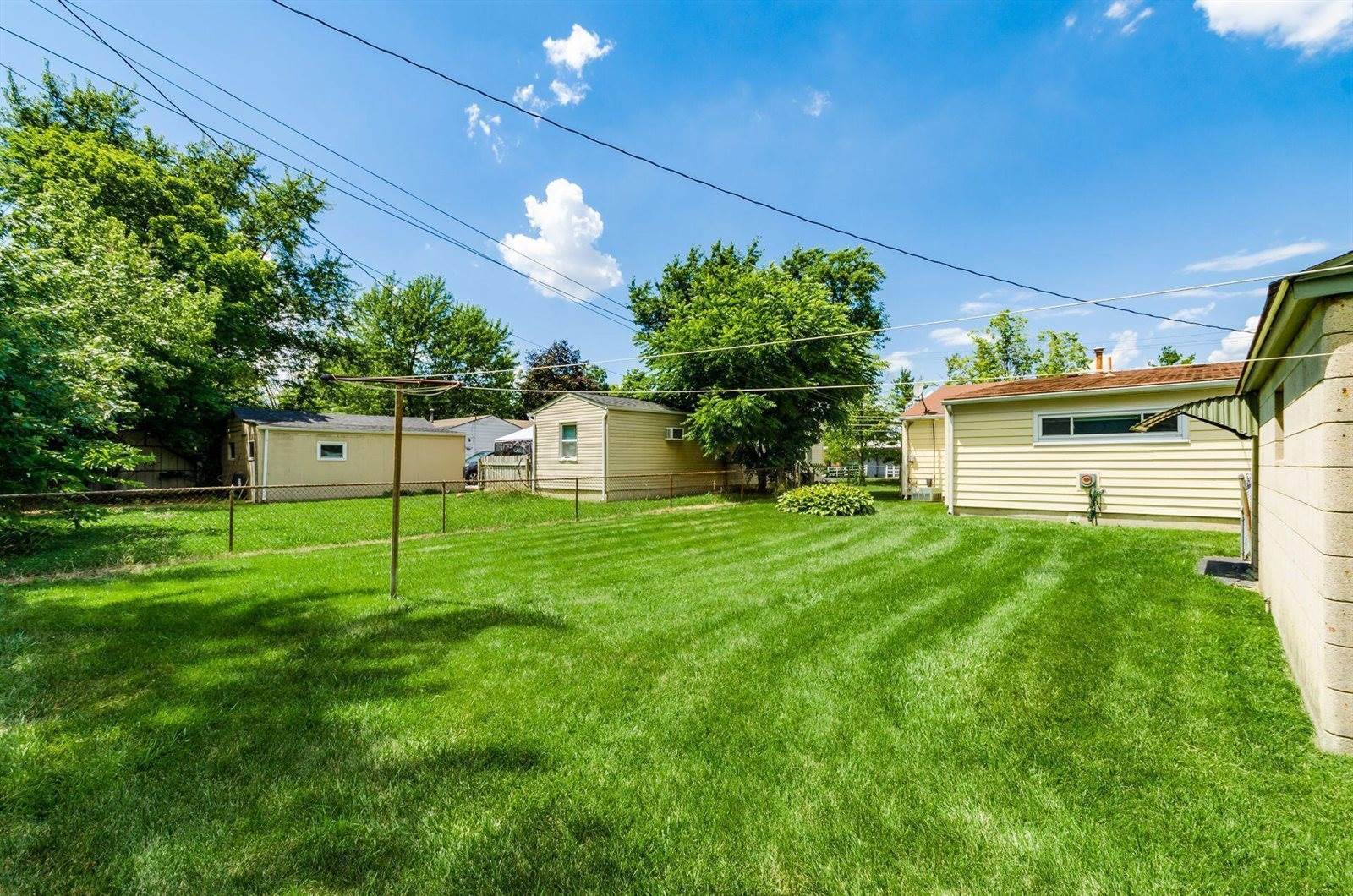 4523 Edgewyn Avenue, Hilliard, OH 43026