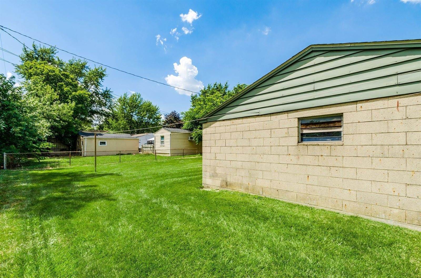 4523 Edgewyn Avenue, Hilliard, OH 43026