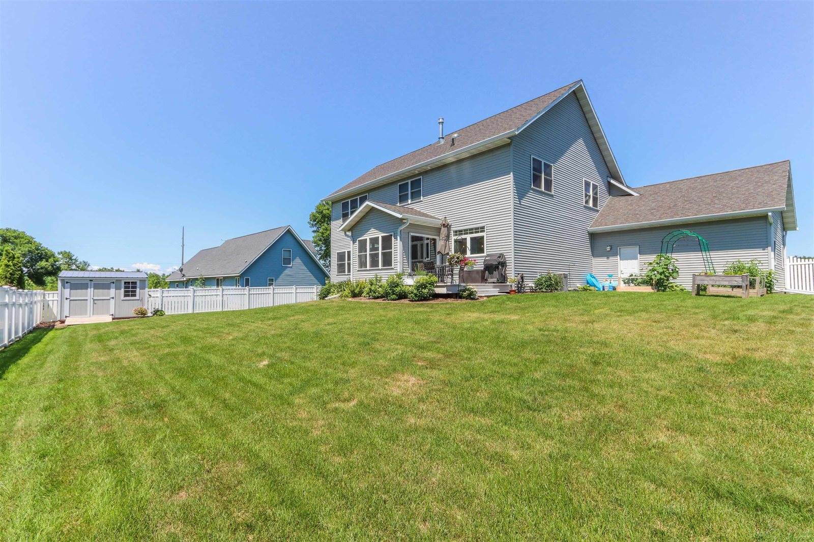 1222 W Jefferson Street, Marshfield, WI 54449