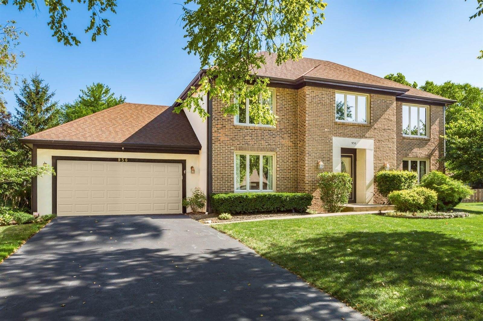 956 Charterhouse Court, Westerville, OH 43081