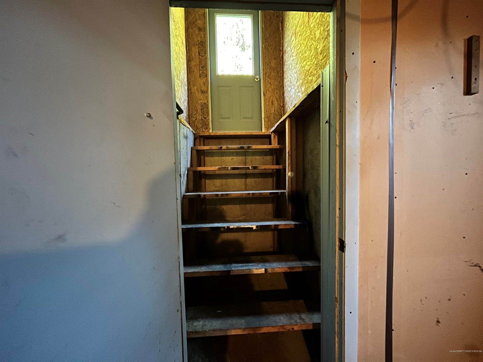 97 Sunrise Circle, Mapleton, ME 04757