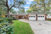 526 Garden Oaks Cove, Niceville, FL 32578