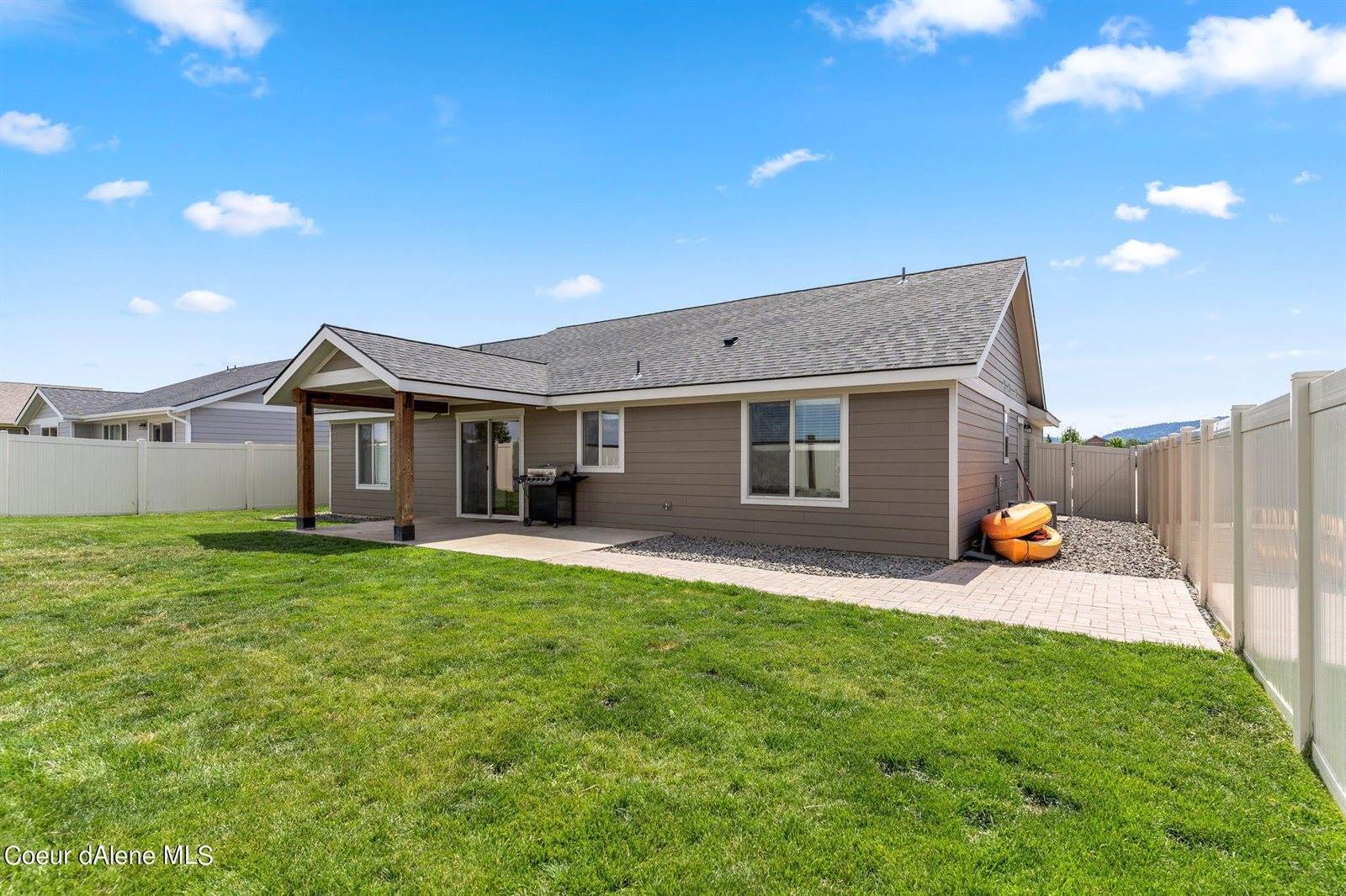 2576 North Lehigh Ct, Post Falls, ID 83854