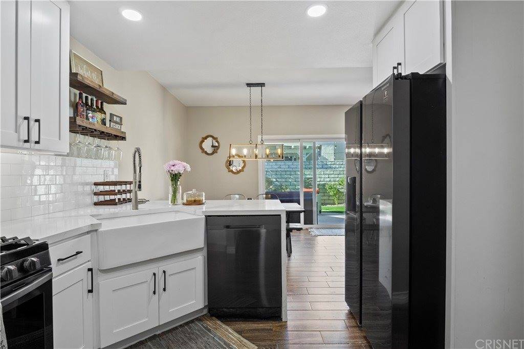 22905 Banyan Place, Saugus, CA 91390