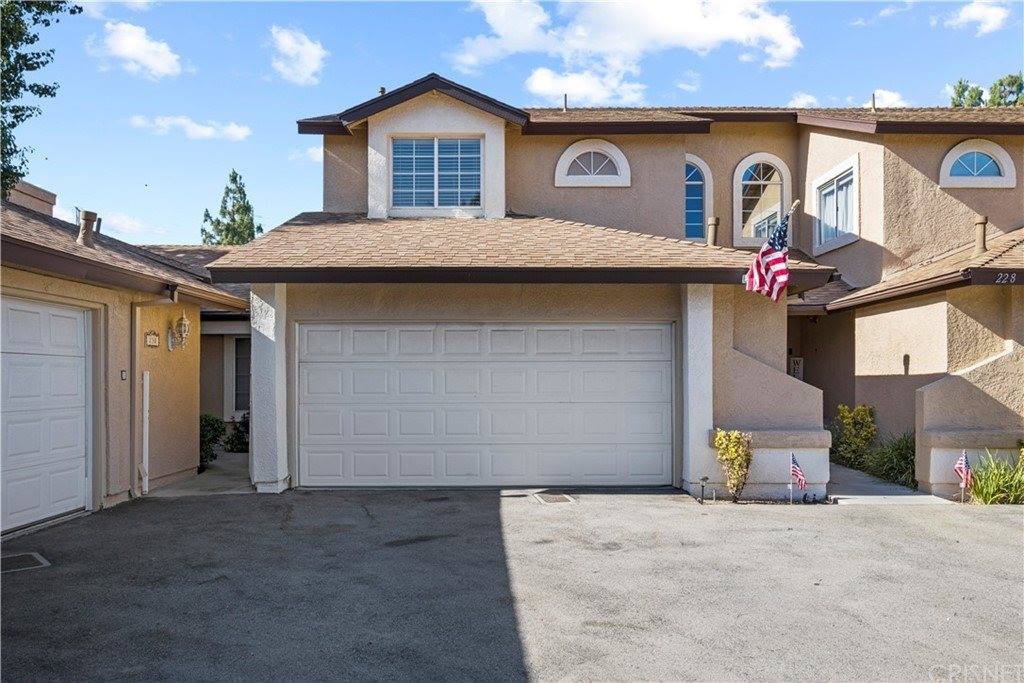 22905 Banyan Place, Saugus, CA 91390