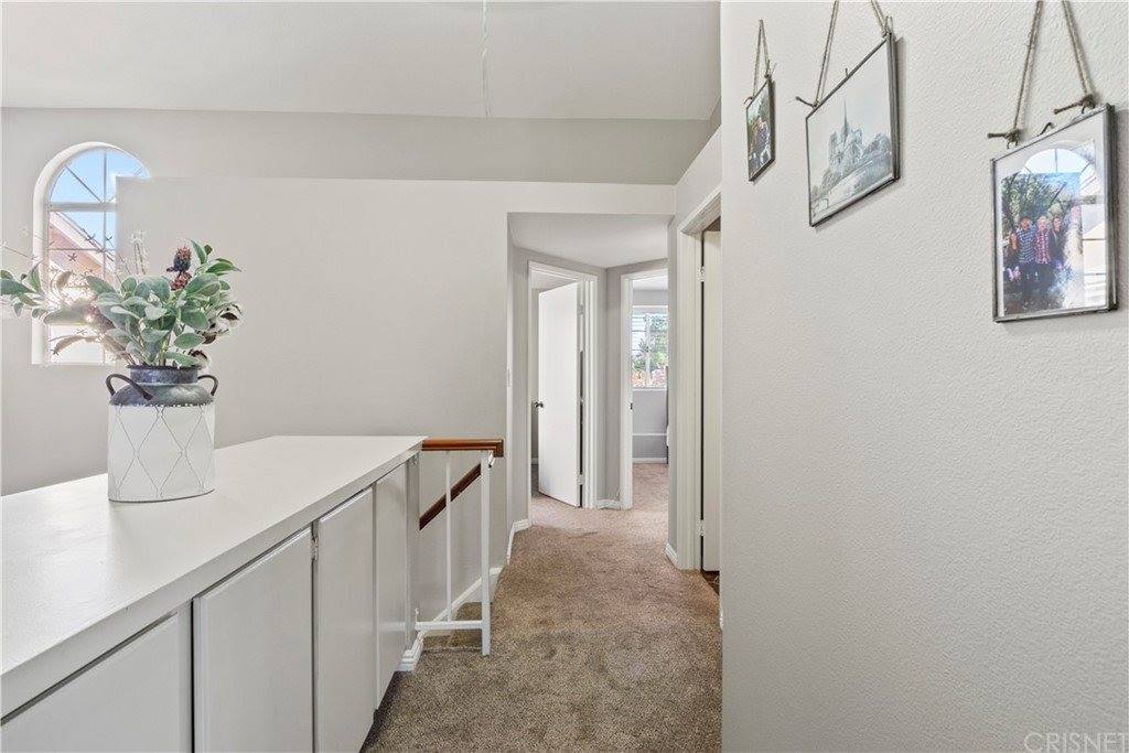 22905 Banyan Place, Saugus, CA 91390