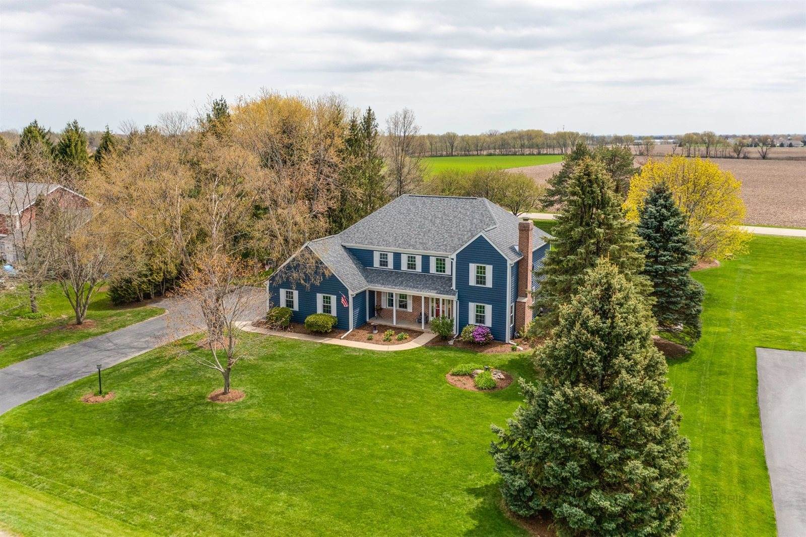 1603 Elm Street, Spring Grove, IL 60081