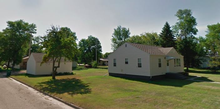 320 N Main St, Tolna, ND 58380