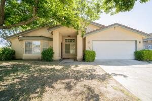 1050 N. Sumter Ct., Visalia, CA 93292