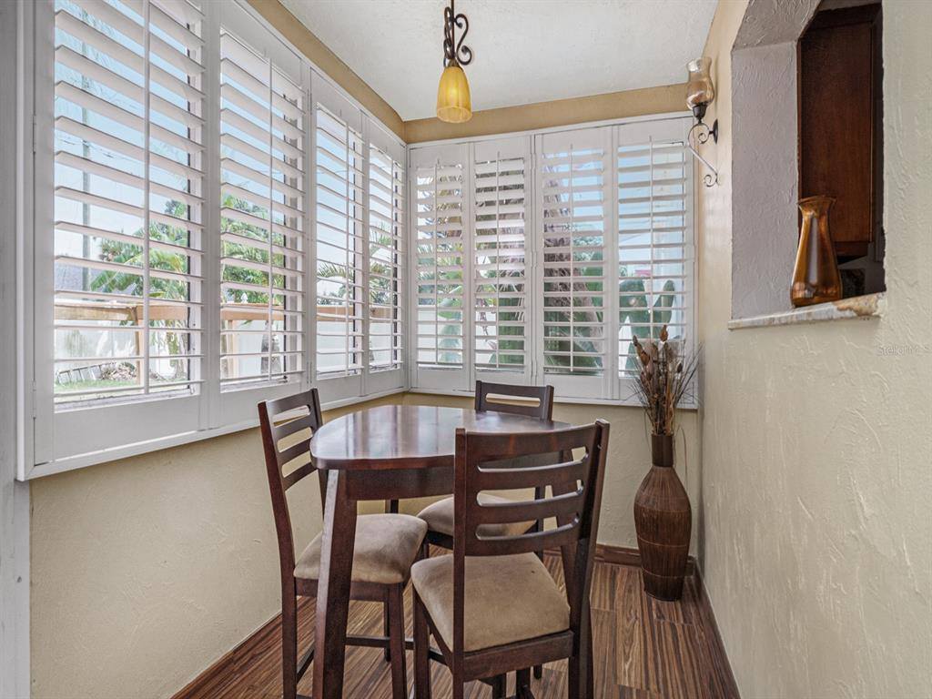 2596 65 Avenue South, Saint Petersburg, FL 33712