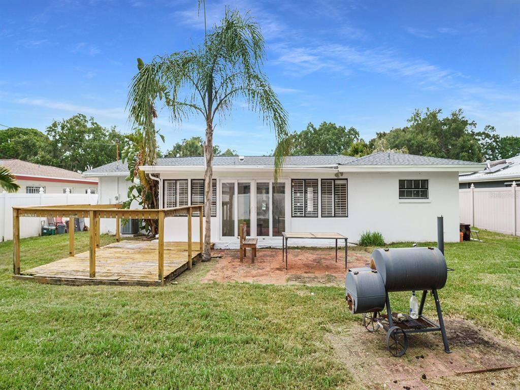 2596 65 Avenue South, Saint Petersburg, FL 33712