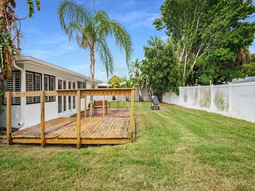 2596 65 Avenue South, Saint Petersburg, FL 33712