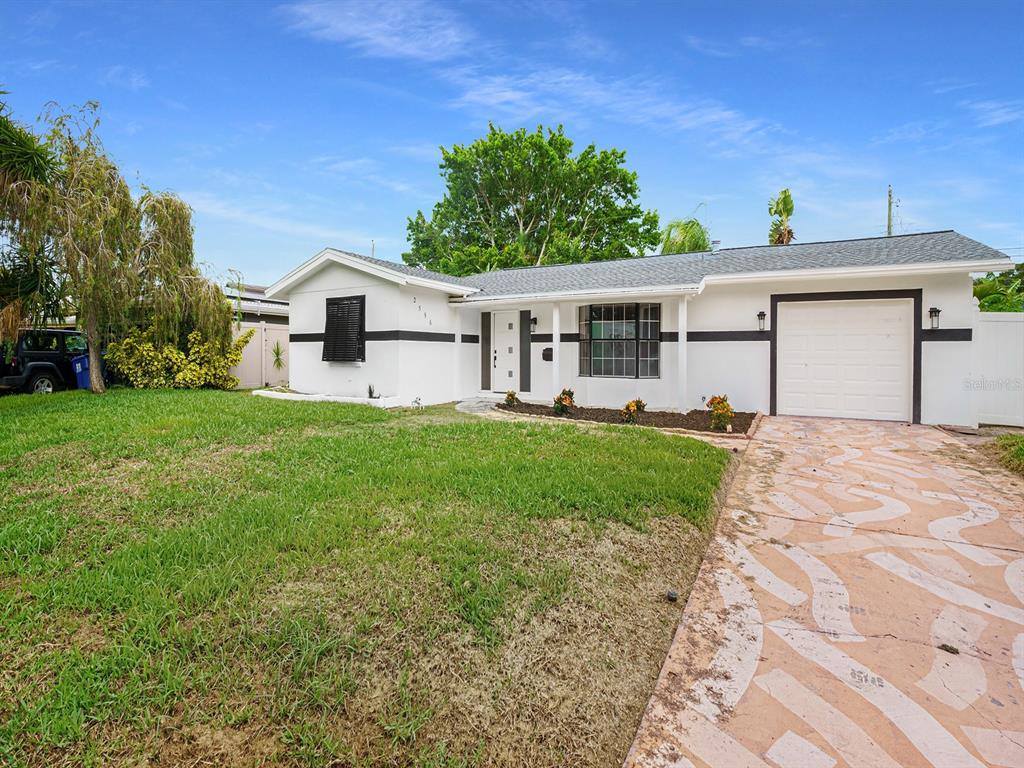 2596 65 Avenue South, Saint Petersburg, FL 33712