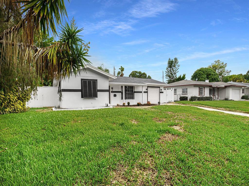 2596 65 Avenue South, Saint Petersburg, FL 33712