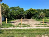 1016 South Central Avenue, Apopka, FL 32703