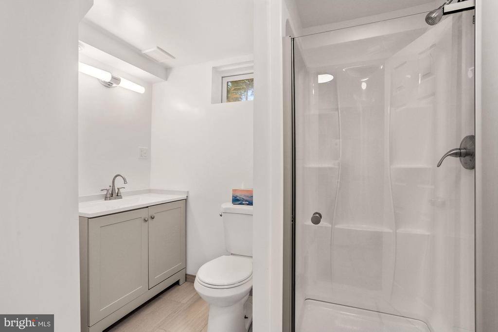 609 Kenbrook Drive, Silver Spring, MD 20902