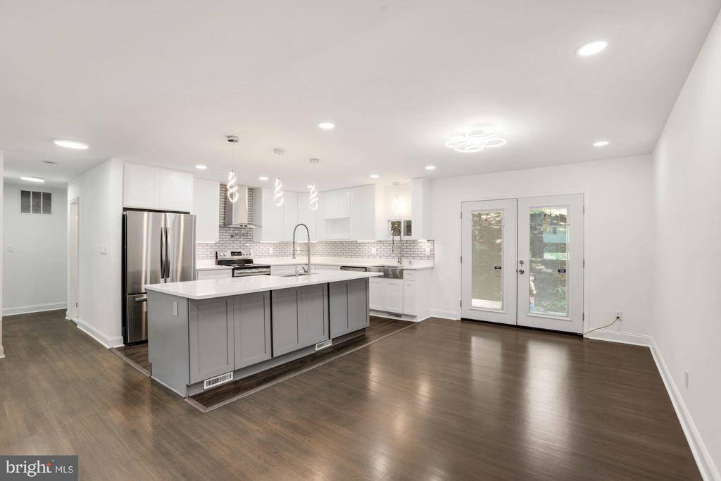 609 Kenbrook Drive, Silver Spring, MD 20902