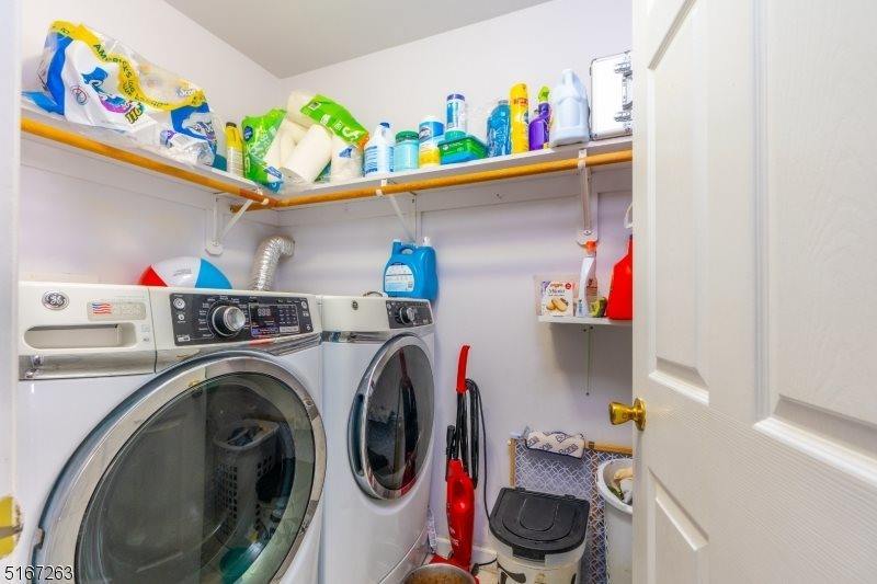 124 Smith St, Elizabeth City, NJ 07201