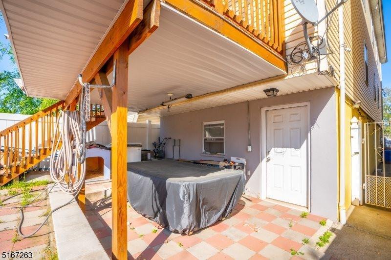 124 Smith St, Elizabeth City, NJ 07201