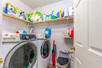 124 Smith St, Elizabeth City, NJ 07201