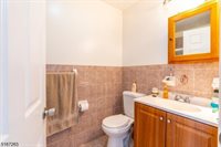 124 Smith St, Elizabeth City, NJ 07201