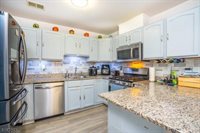 124 Smith St, Elizabeth City, NJ 07201