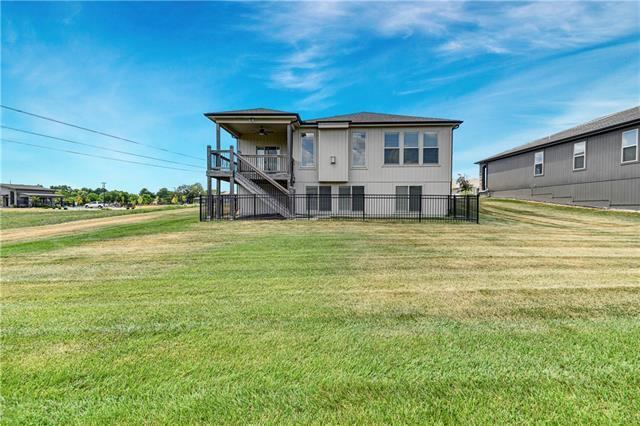 19005 Mahaffie Street, Spring Hill, KS 66083