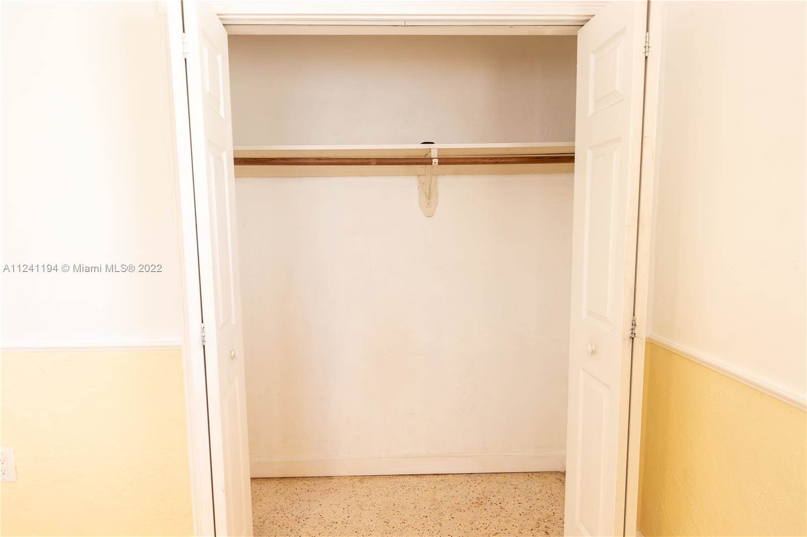 1227 SW 30th Ct, Miami, FL 33135