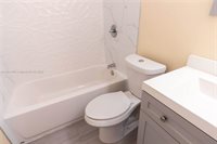 1227 SW 30th Ct, Miami, FL 33135