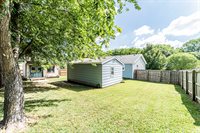 204 Robin Hood Drive, Junction City, KS 66441